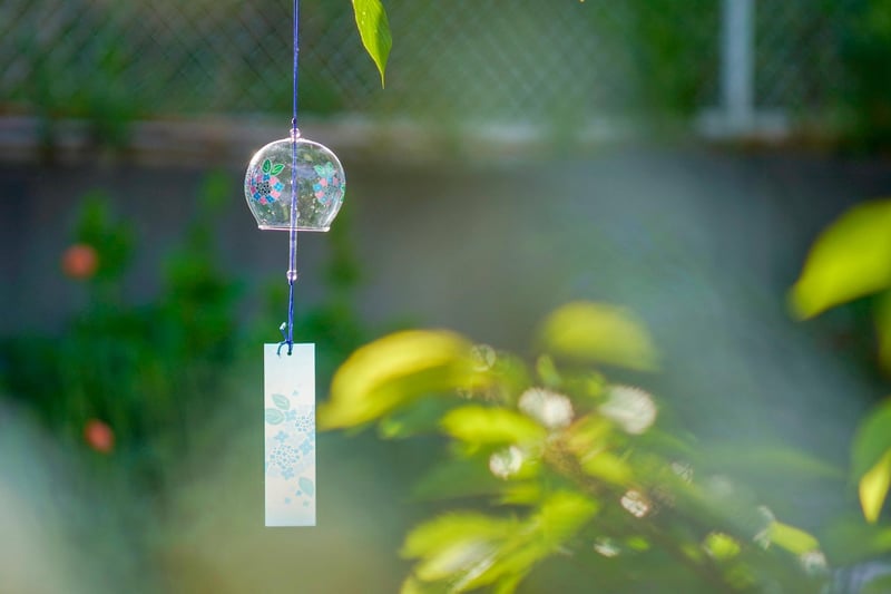 DIY Rainbow Wind Chimes